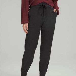 Lululemon Ready to Fleece Jogger